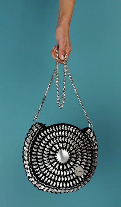 circle silver black purse